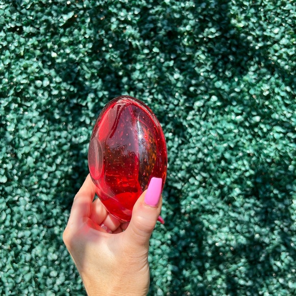 Vintage Murano Red Glass Ashtray, Mid century Modern home decor - Picture 11 of 11